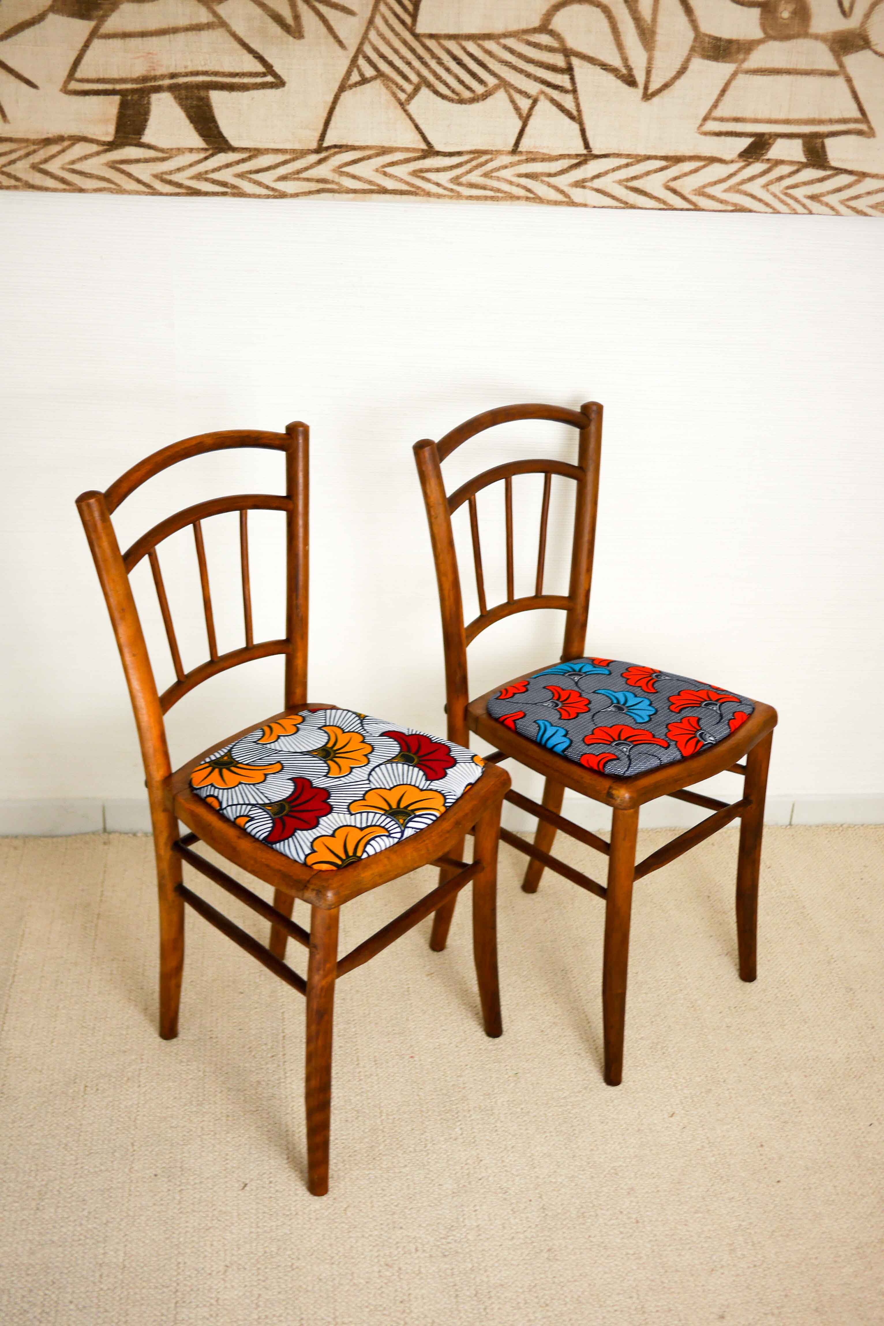 Pair of chairs wax