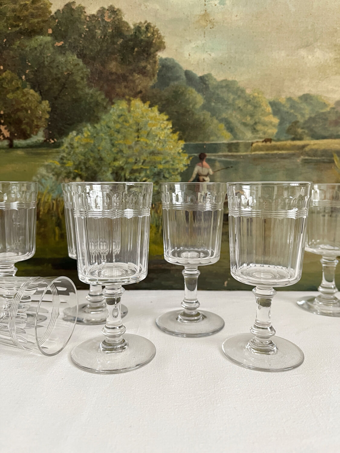 8 Baccarat cut crystal white wine glasses, Chicago model