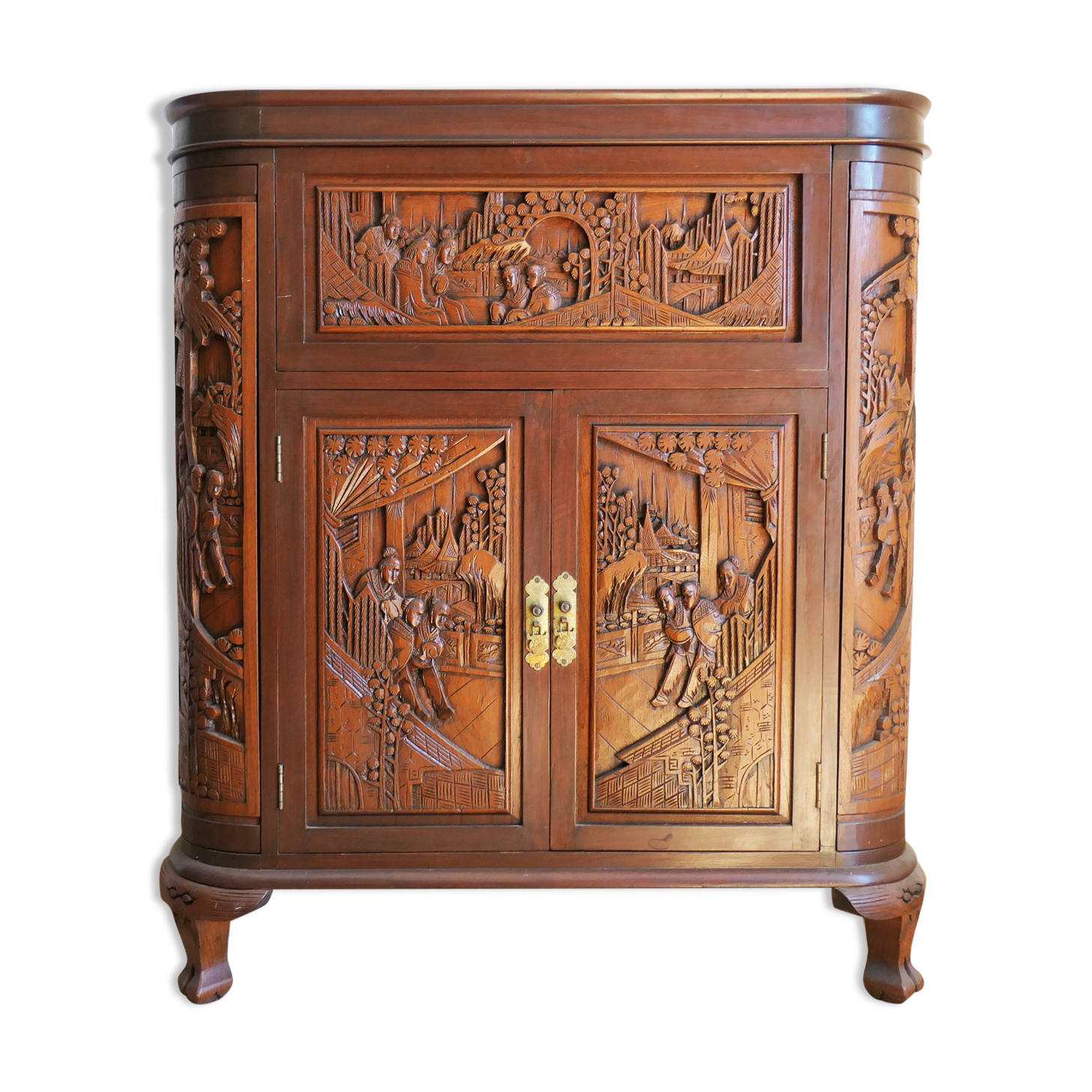 Carved wooden chinese bar