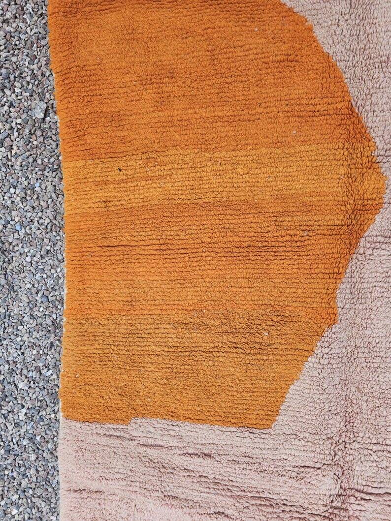 Traditional Atlas Beni Mrirt carpet