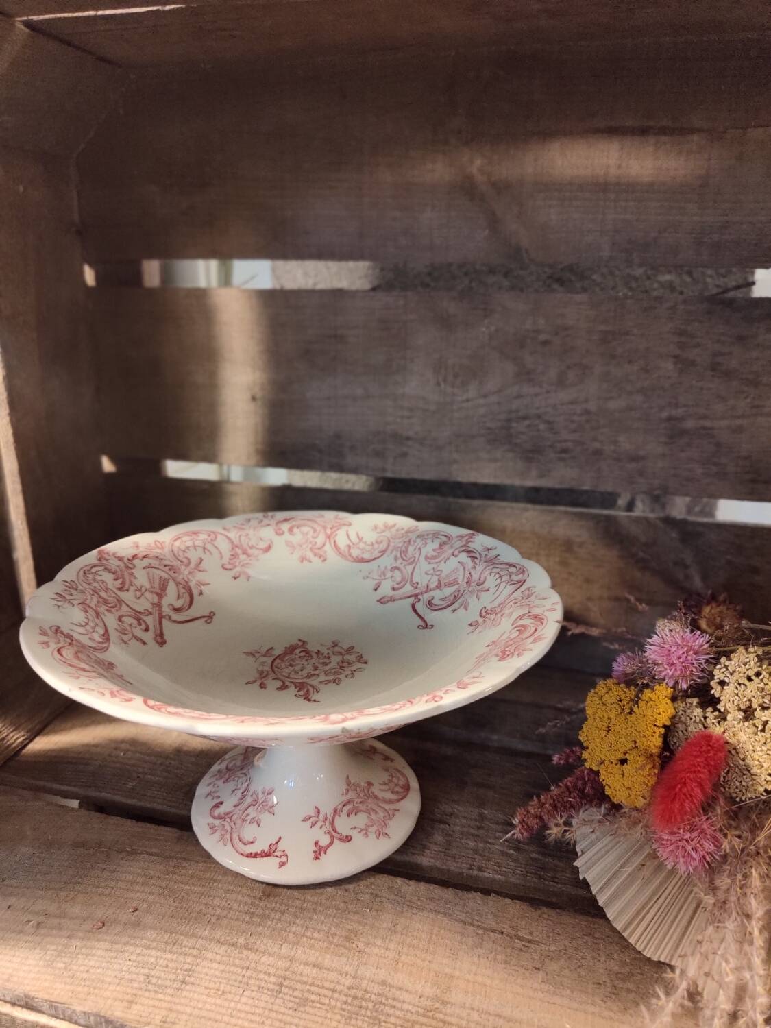 Iron earth compote bowl