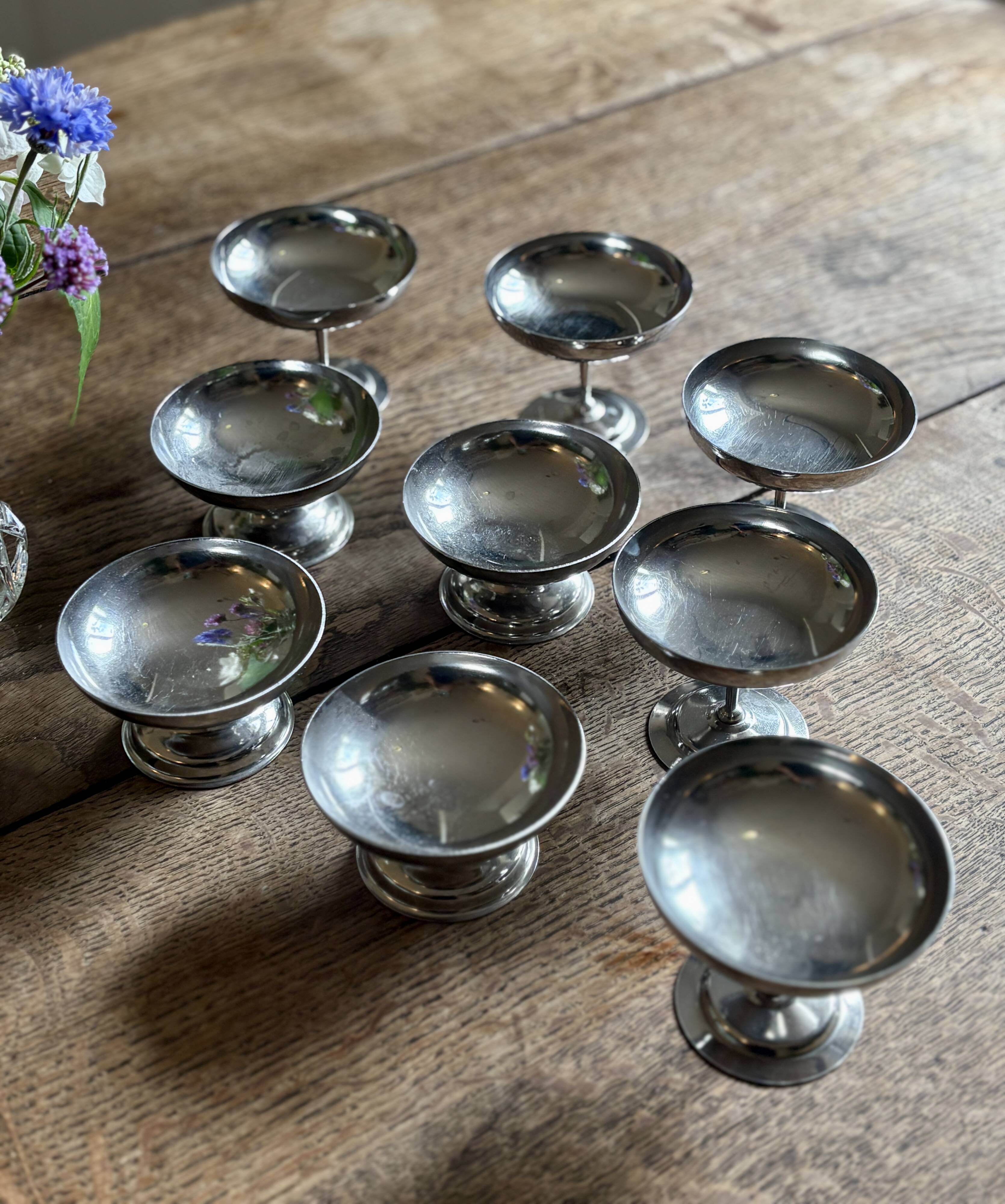 Set of 9 vintage silver-plated dessert bowls.