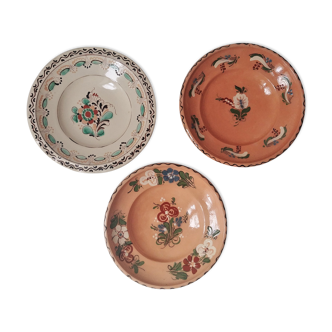 Lot of decorative plates