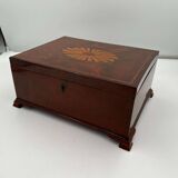 Large Victorian Box in Mahogany & Oak, England, 1840s