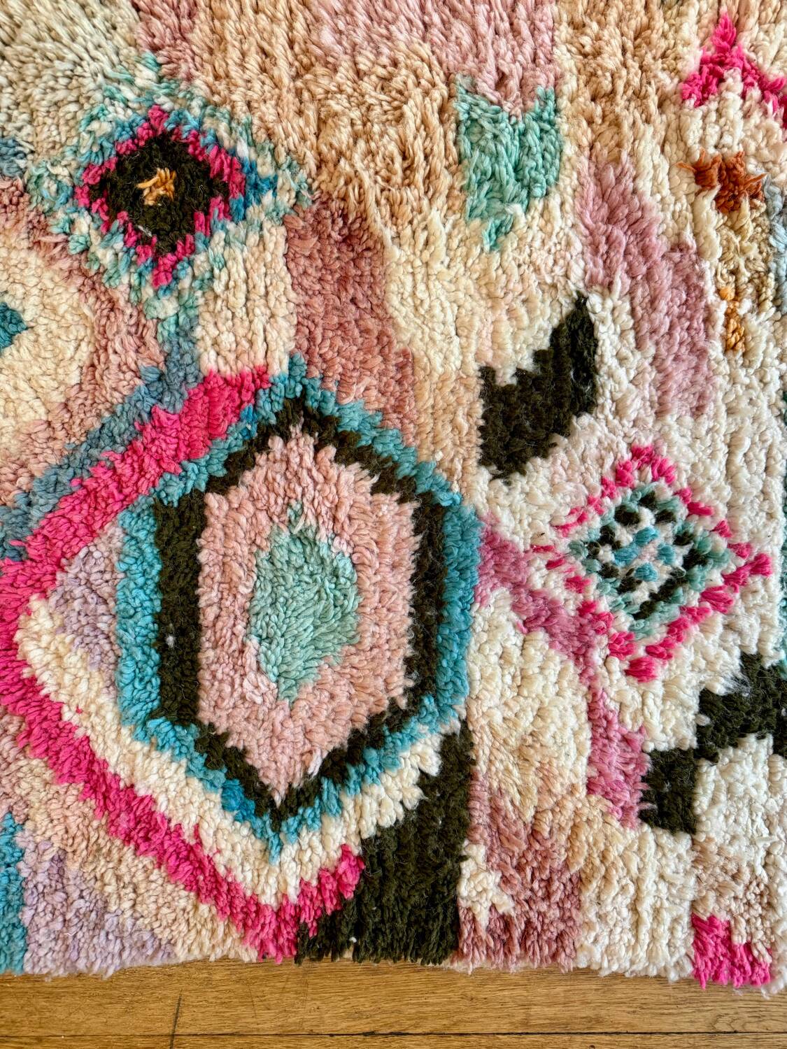 Berber rug 100% wool 138 x 241