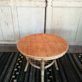 Round coffee table rattan