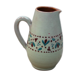 Vernified sandstone pitcher
