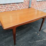 Scandinavian table