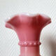 Paire de vases en opaline de foire vers 1920