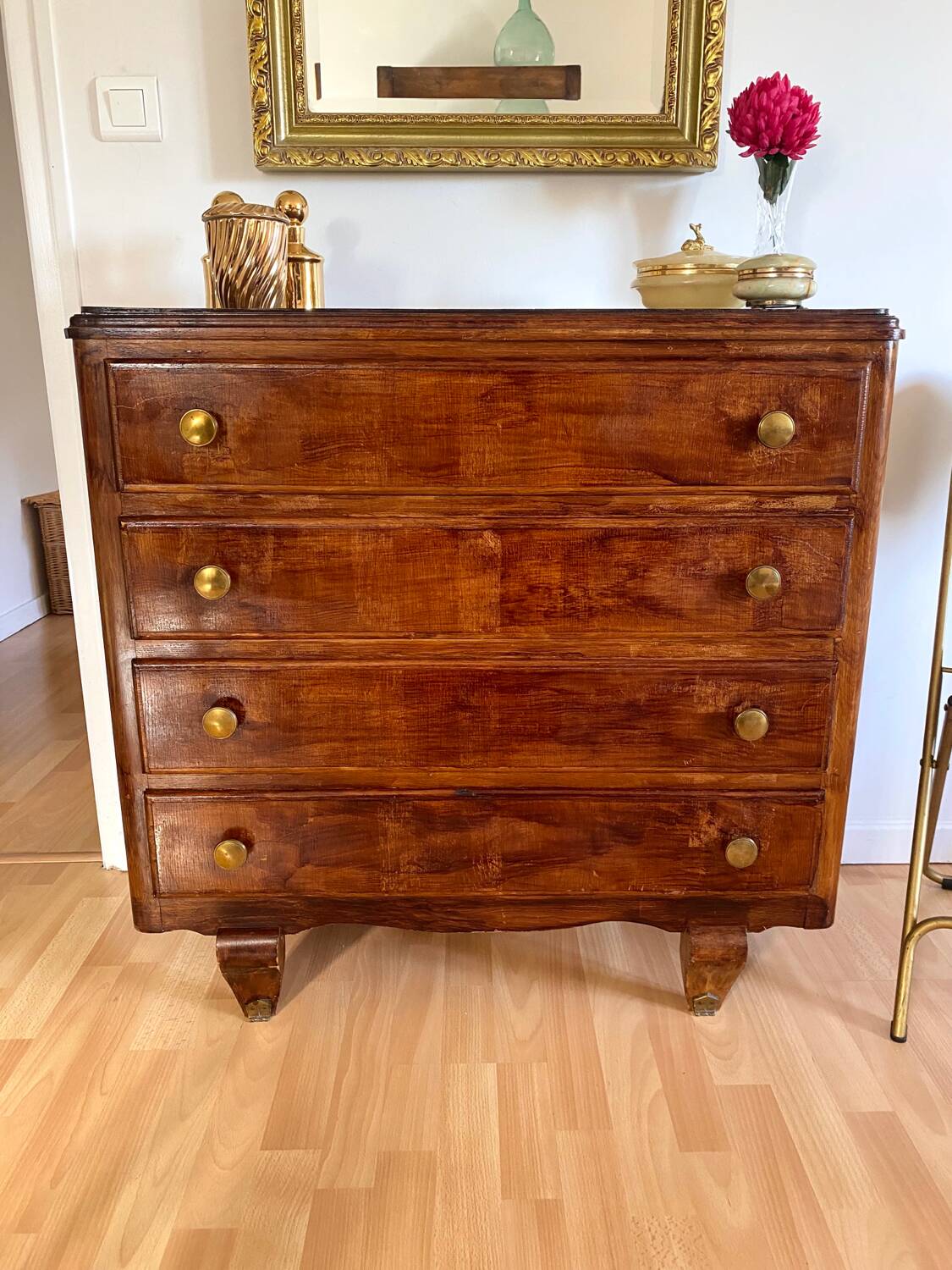 Old wooden chest of drawers