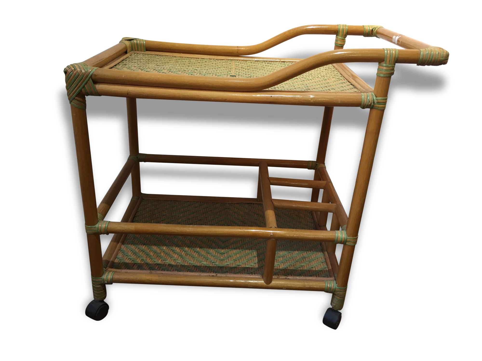 Serving rattan