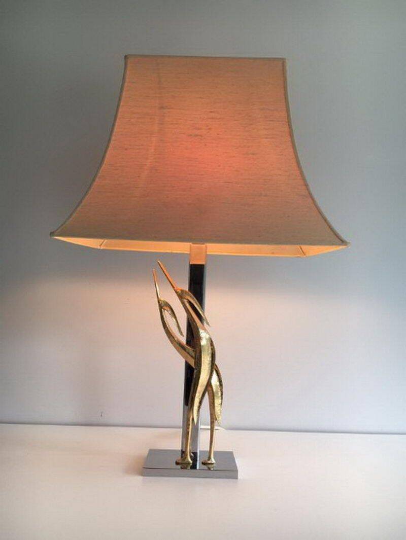 Beautiful sculpture lamp depicting birds