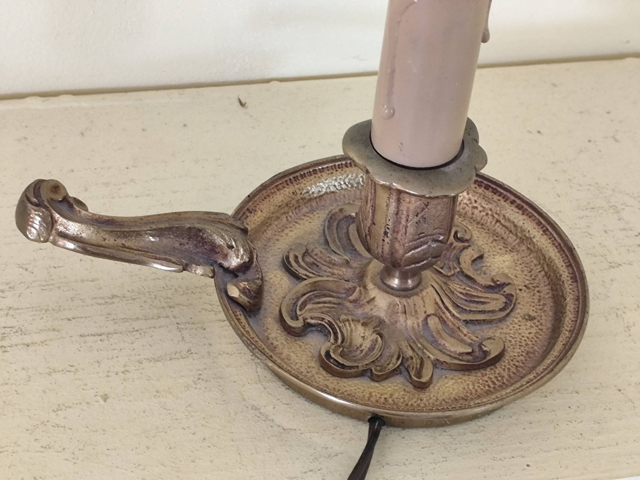 Lampe de chevet  en bronze - bougeoir  à main