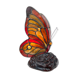 Lampe papillon en vitrail