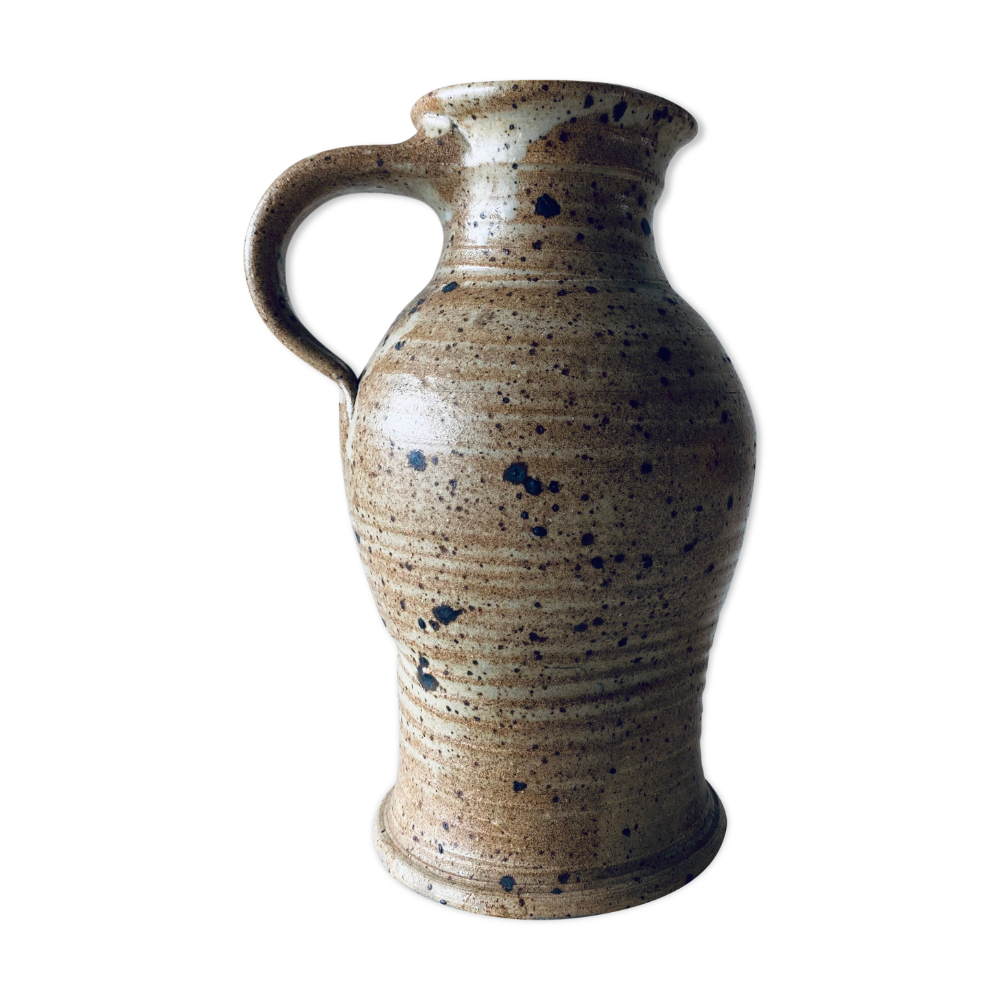 Pitcher in sandstone pyrity signed