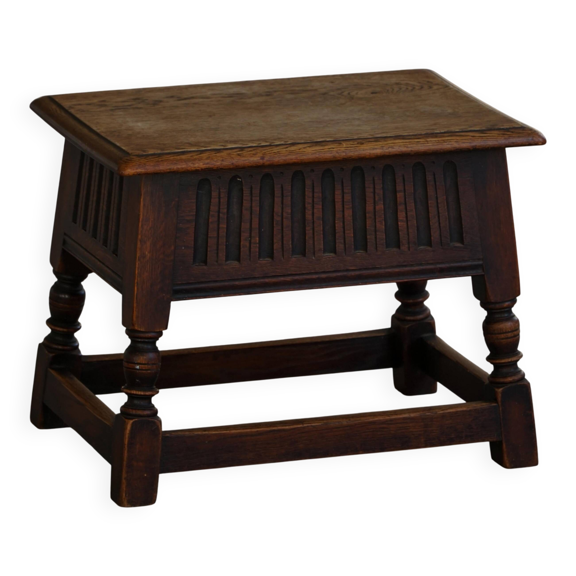 Scandinavian oak stool/box from the early 20th century, 1900s.