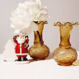 Paire de vases en verre ambré moulé vintage