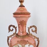 Decorative vase with gallant stage and brass frame