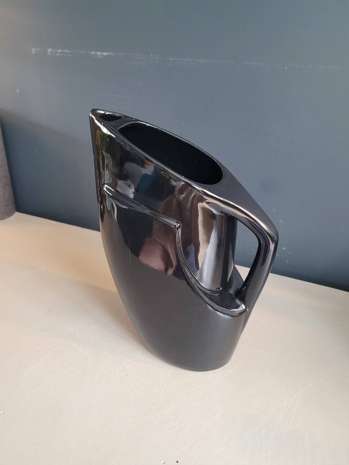 Vintage art-deco line pitcher