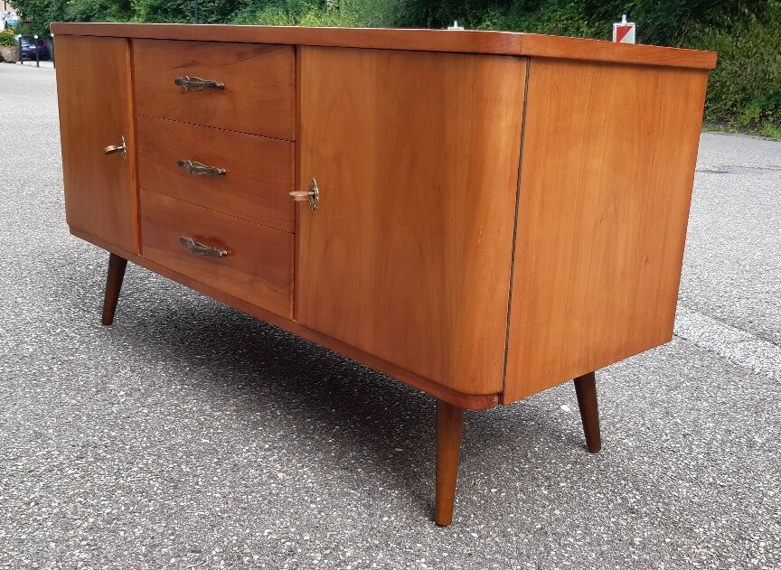 Vintage bass enfilade