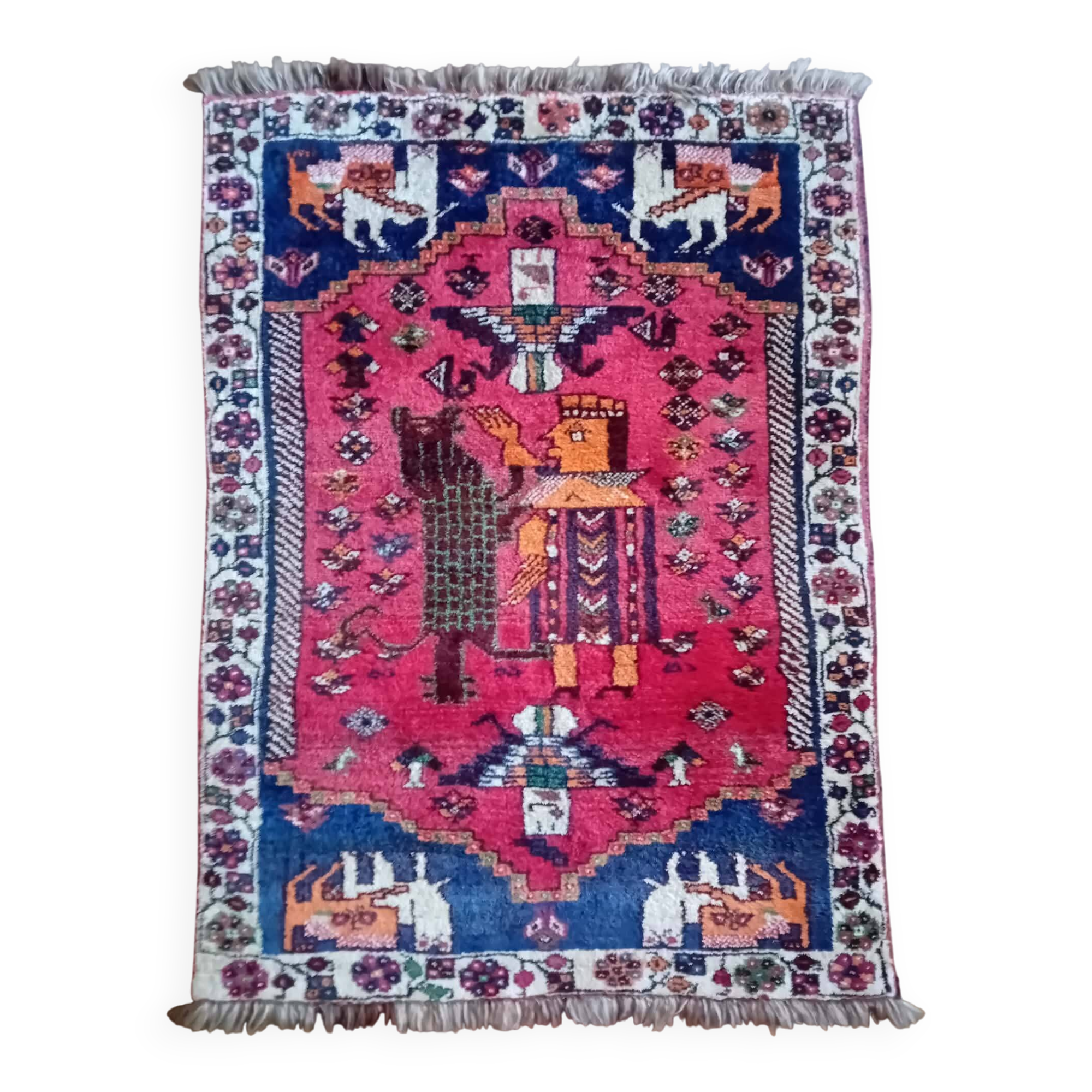 Handmade Qashqai Persian rug 150x111cm