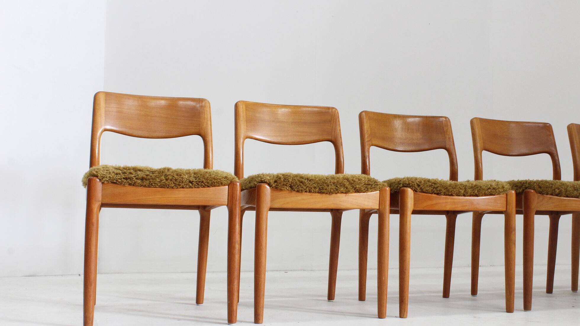 Vintage Danish solid teak dining room chairs Juul Kristensen set of 6
