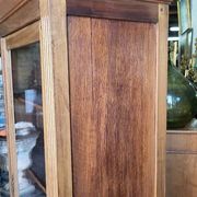 Display cabinet louis xvi style 2 doors in walnut