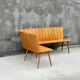 Banquette d’angle brutaliste en chêne – design européen, années 60/70