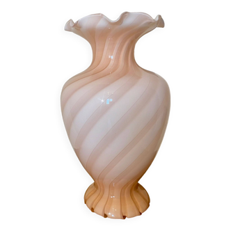 Grand vase italien vintage en verre de Murano rose tourbillonnant des années 70