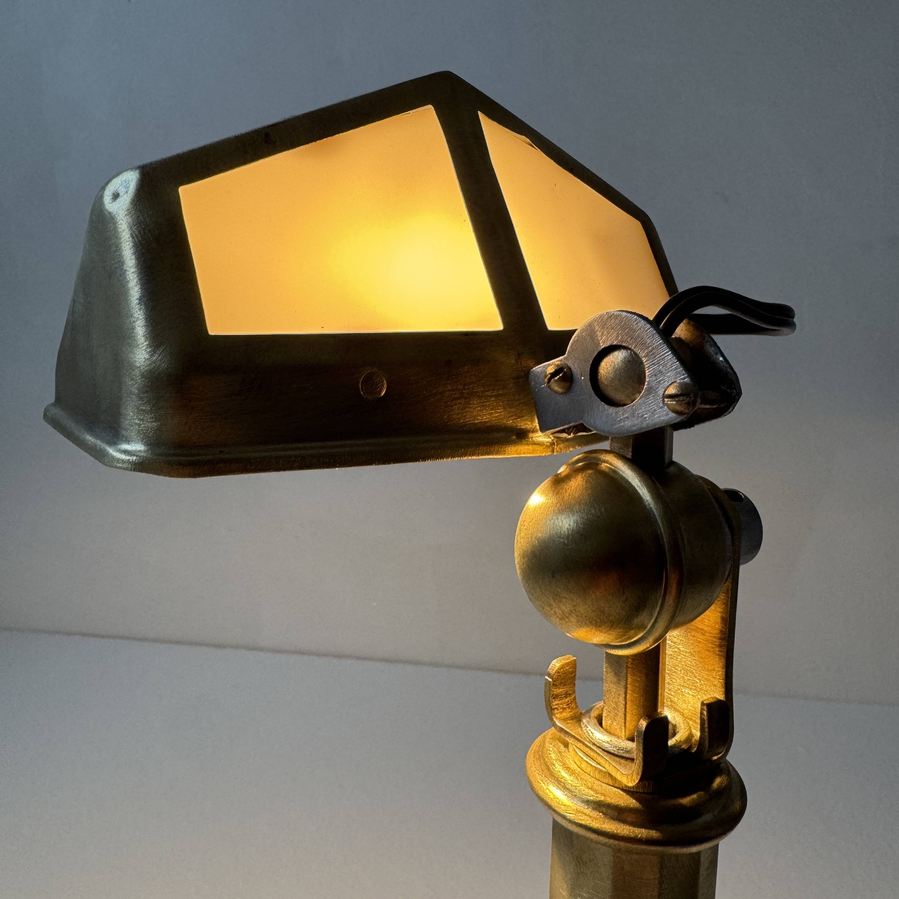 OLD DESK LAMP "PIROUETT" VINTAGE ART DECO