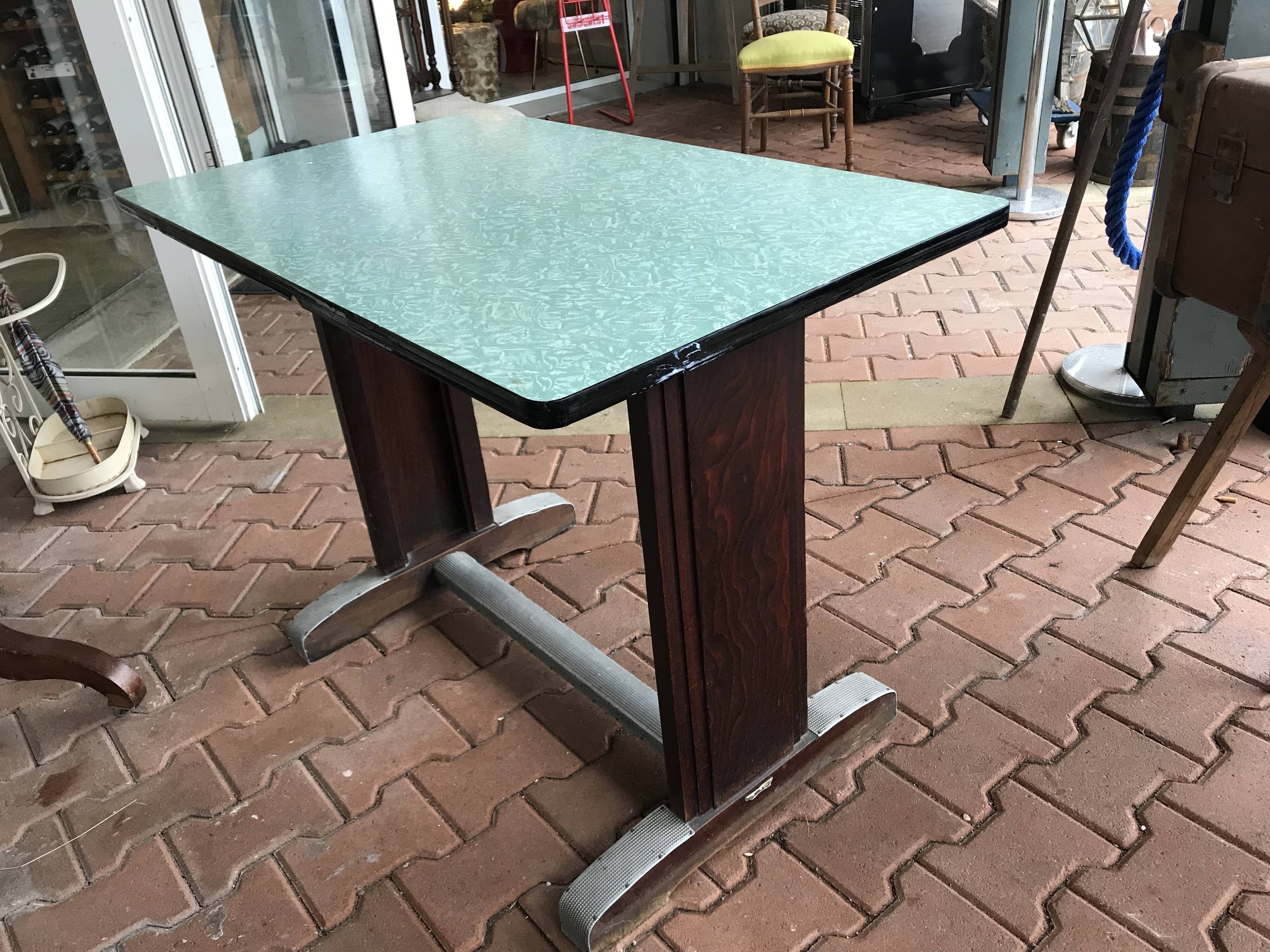 Table Bistro 1950