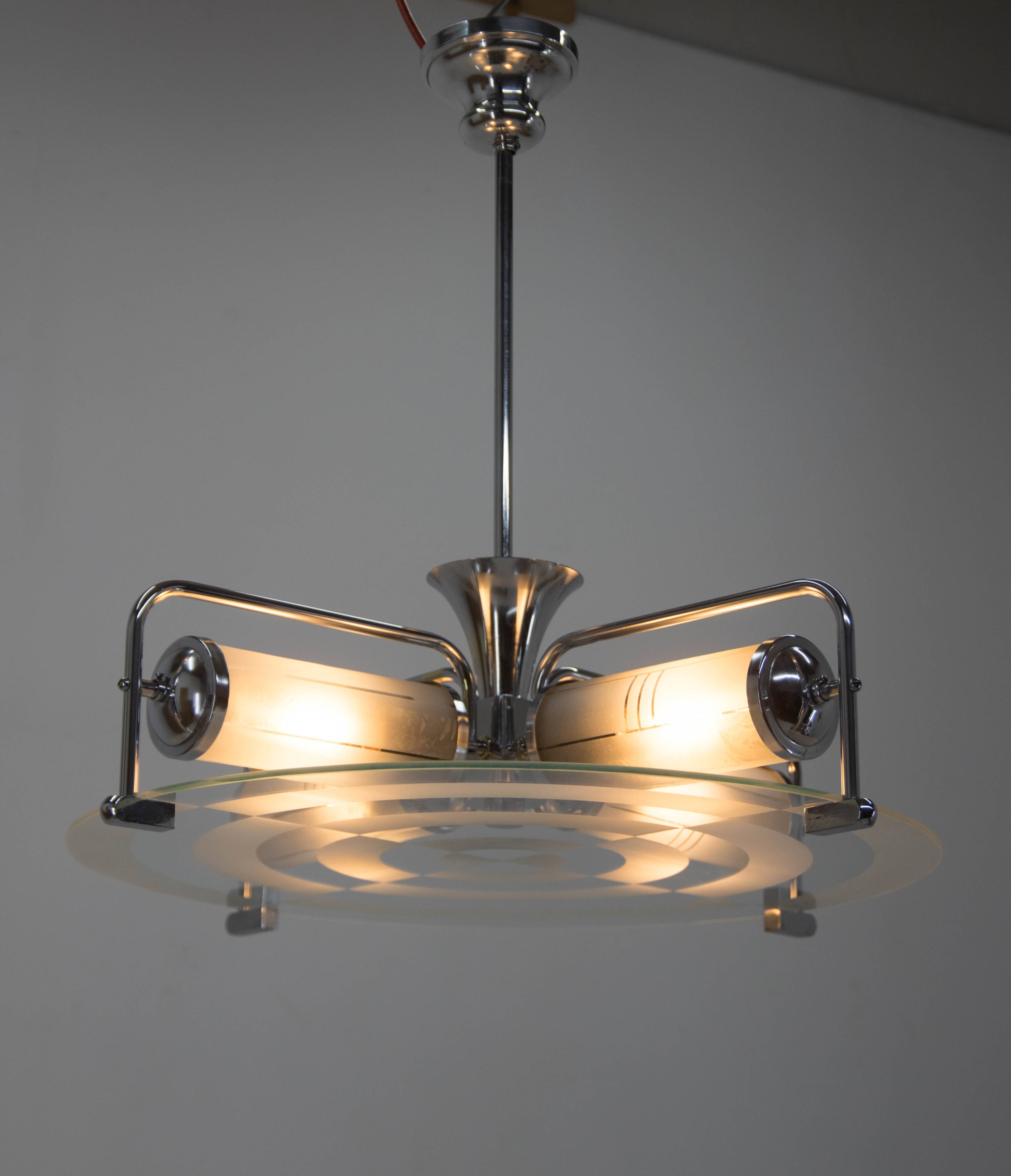 Rare lustre tubulaire Art déco/fonctionnaliste, années 1930