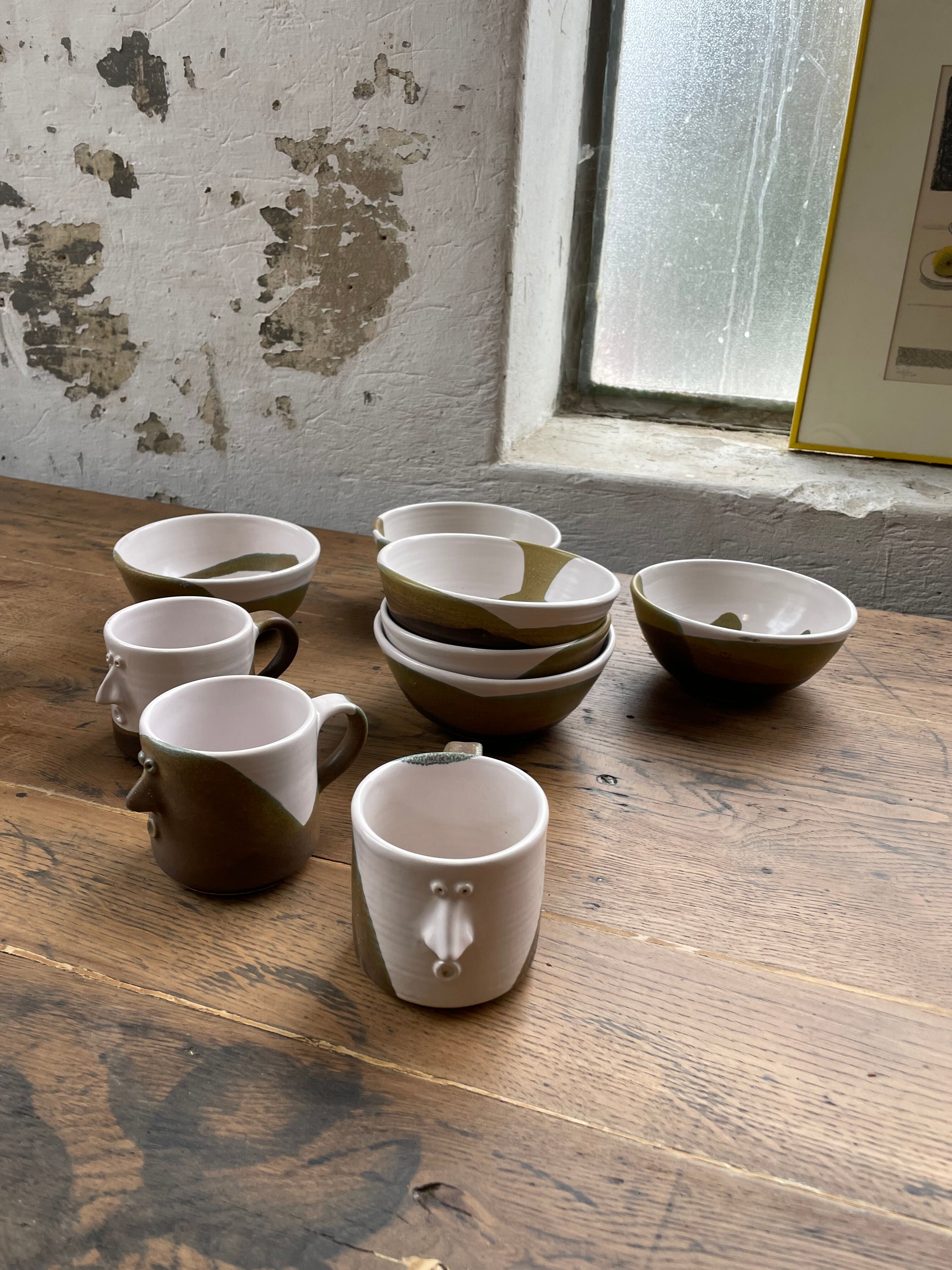 Anthropomorphic ceramic teapot, cups and bowl set