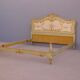 Cadre de lit en bois laqué décors floraux années 1950 style Louis XV
