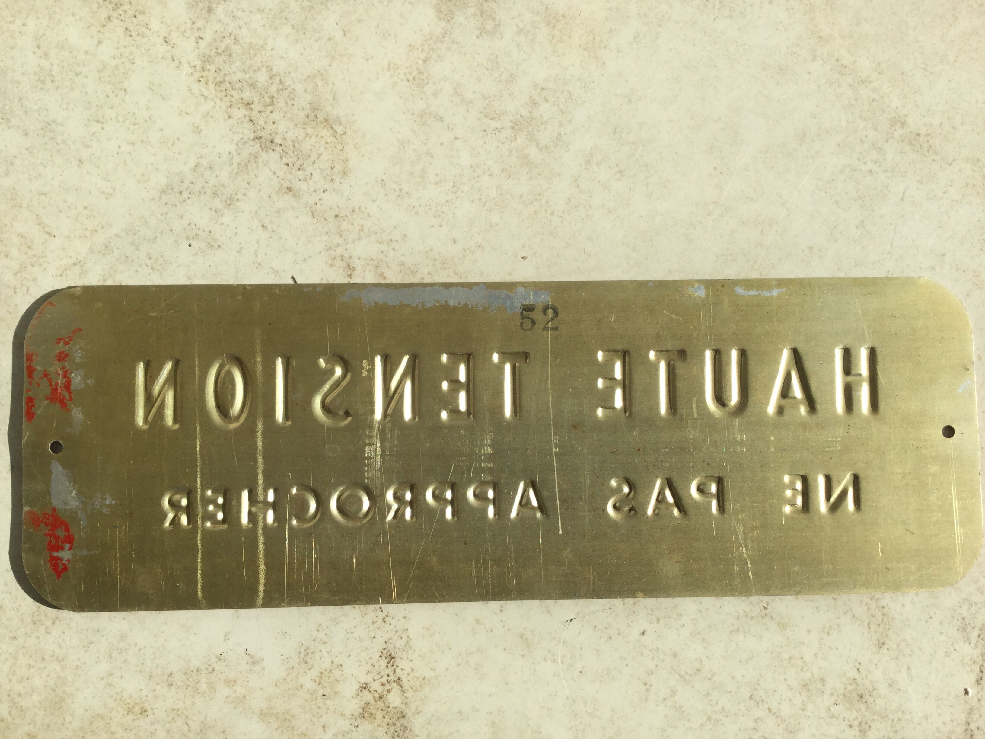 Plaque alumétal, 1952