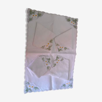 Assortment of placemats and napkins
