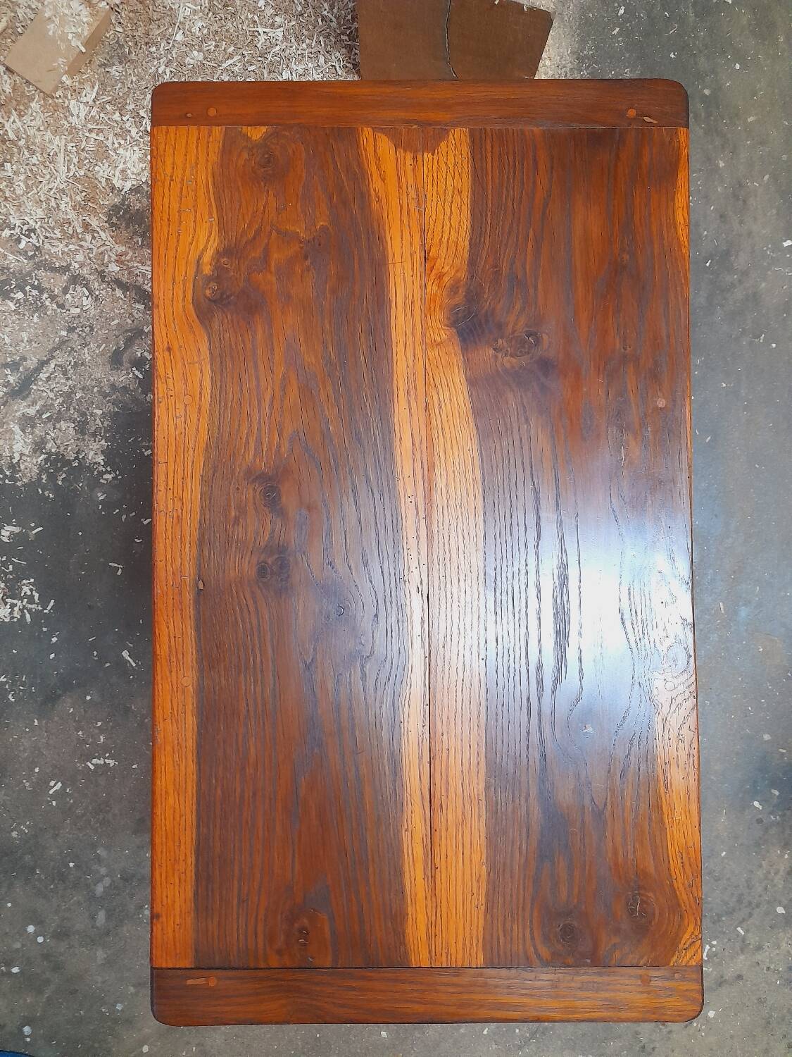 Rustic/vintage coffee table with 2 drawers