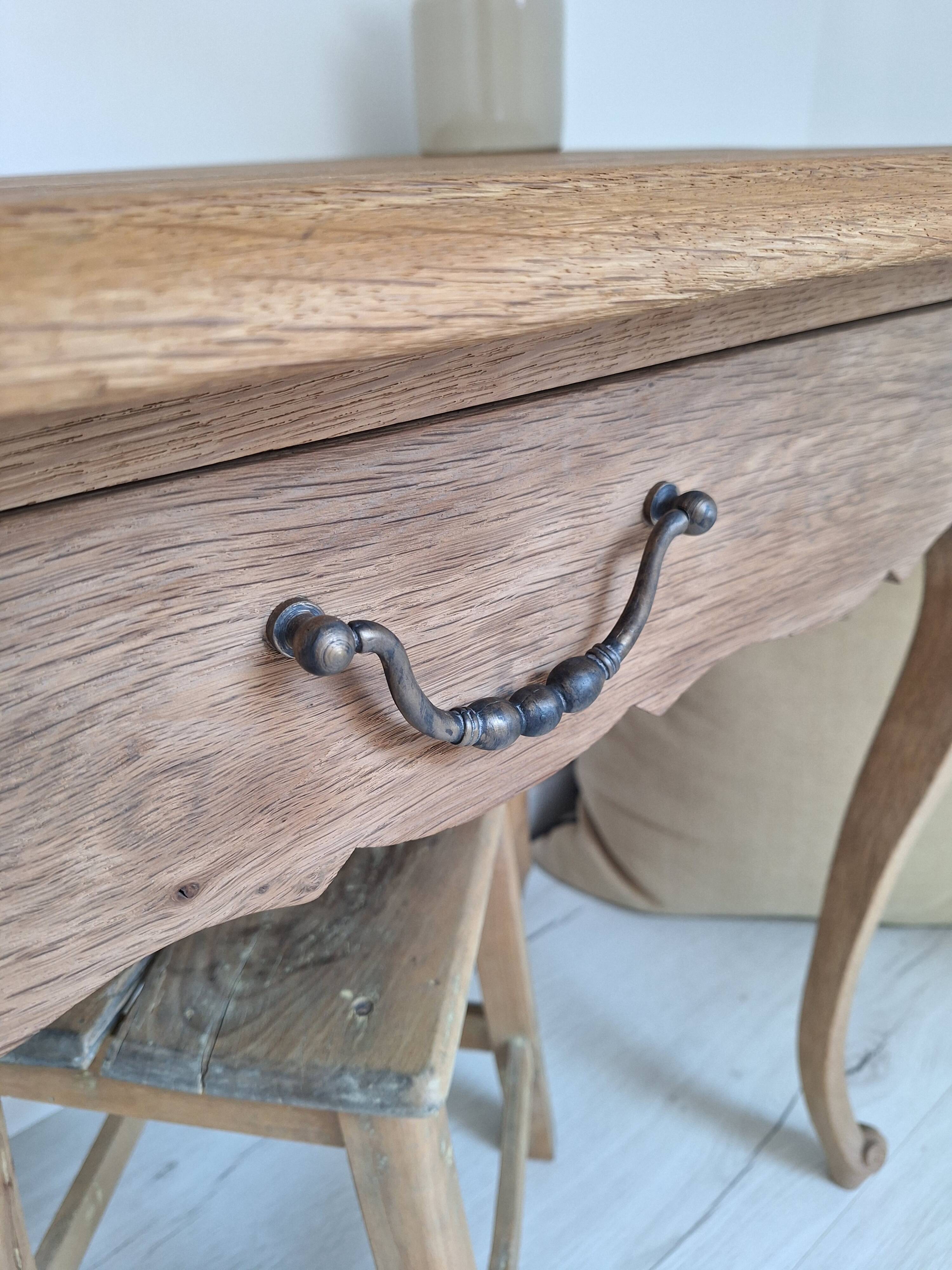Occasional table, antique desk in solid oak in Louis XV style.