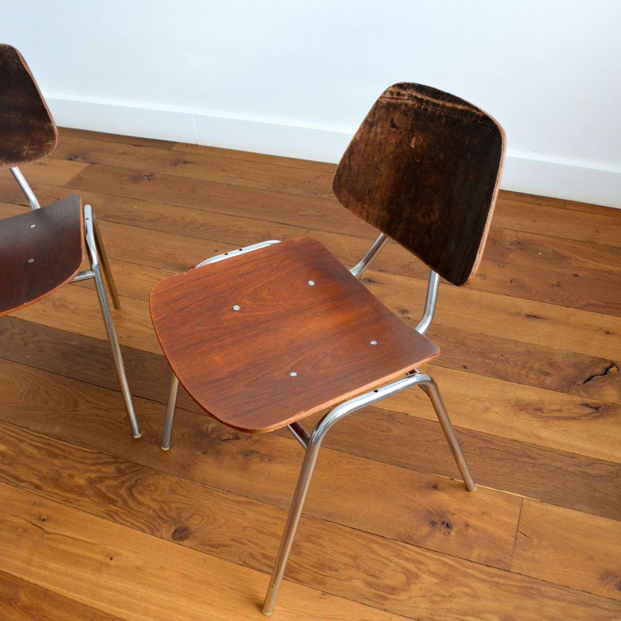 Pair of Thonet chairs in wood – metal and leather 1950s