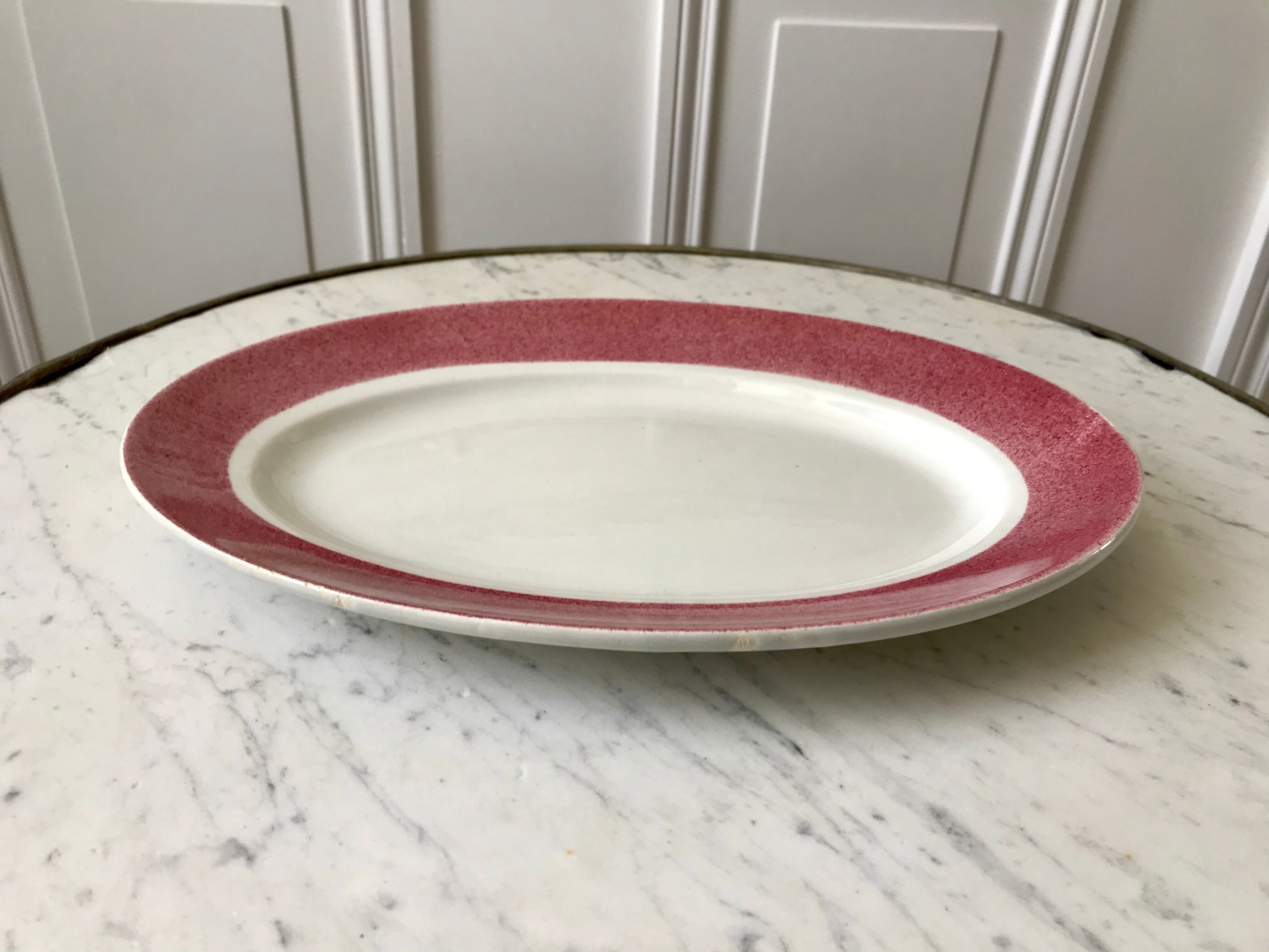 Raspberry pink oval dish 20-30s