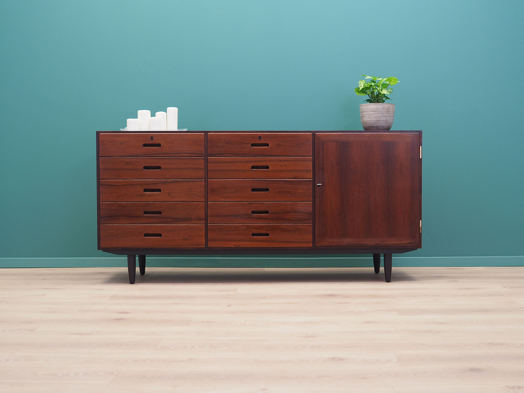 Rosewood chest of drawers, Danish design, 1970s, designer: Kai Winding