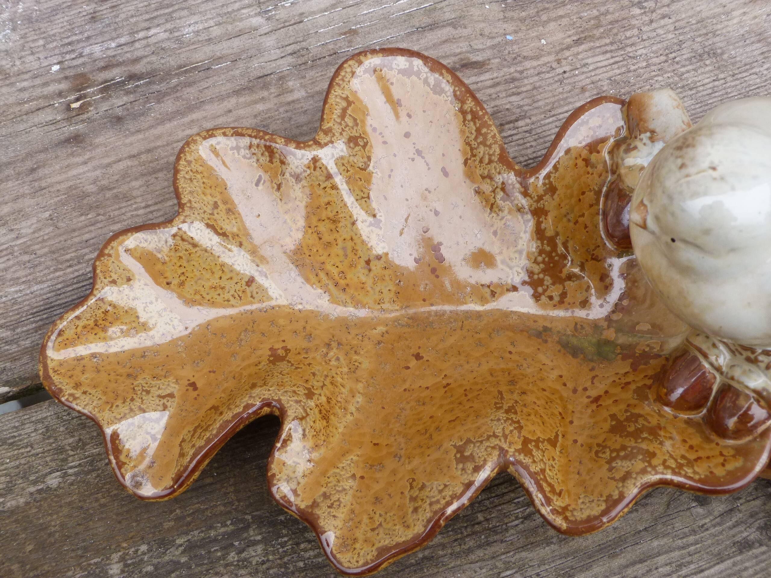 Dish or large empty pocket in flamed ceramic with bird motif