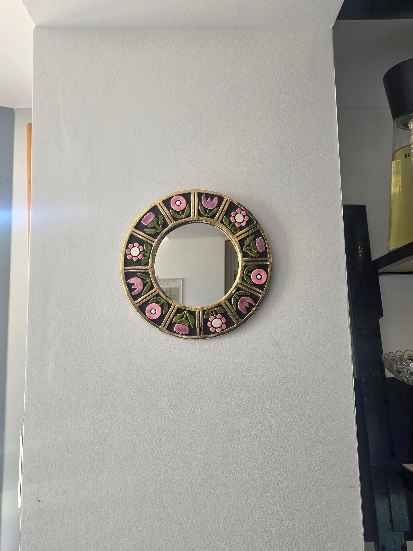 Mithé Espelt - glazed ceramic mirror. Floral decoration, 1960s.