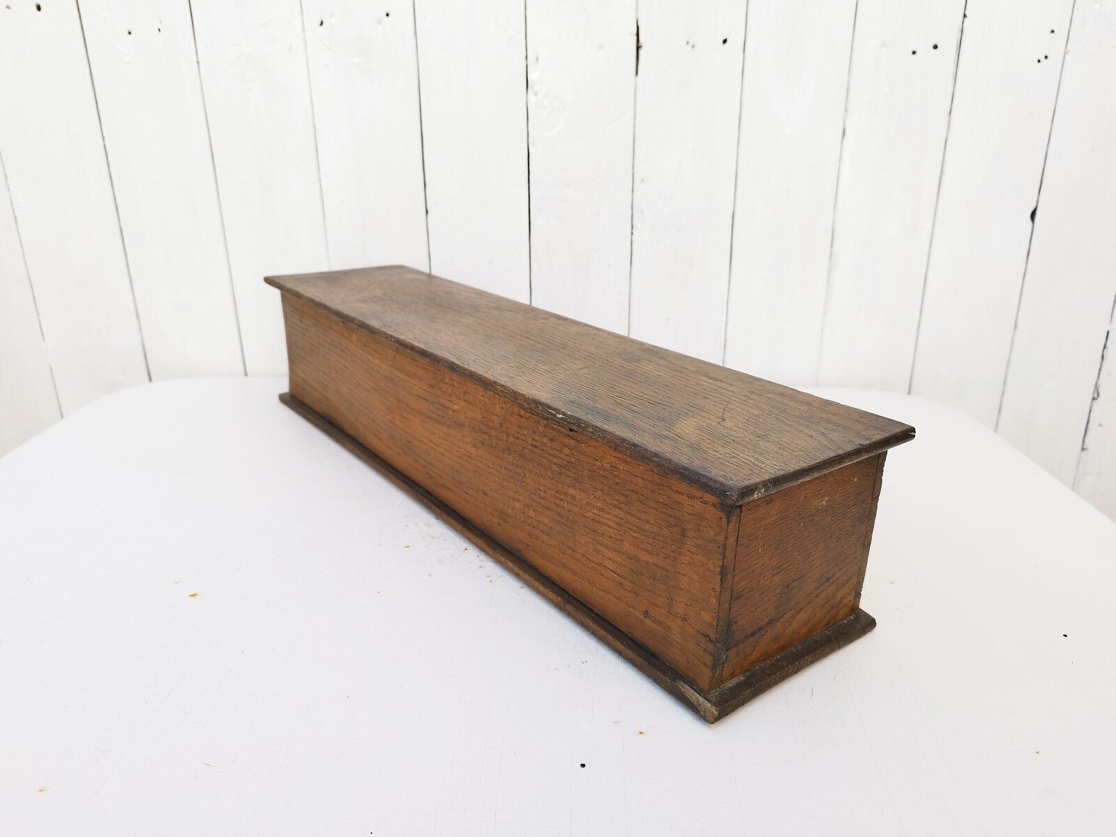 Varnished wooden box Hotel vintage storage