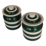 Pair of collector's English Cornishware pots with green stripes from the 1960s.