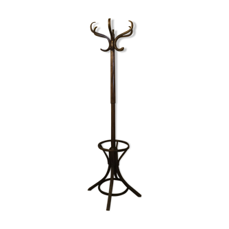 Baumann coat holder