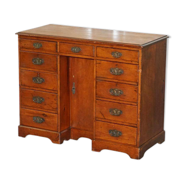 Small Victorian desk in solid walnut with drawers.