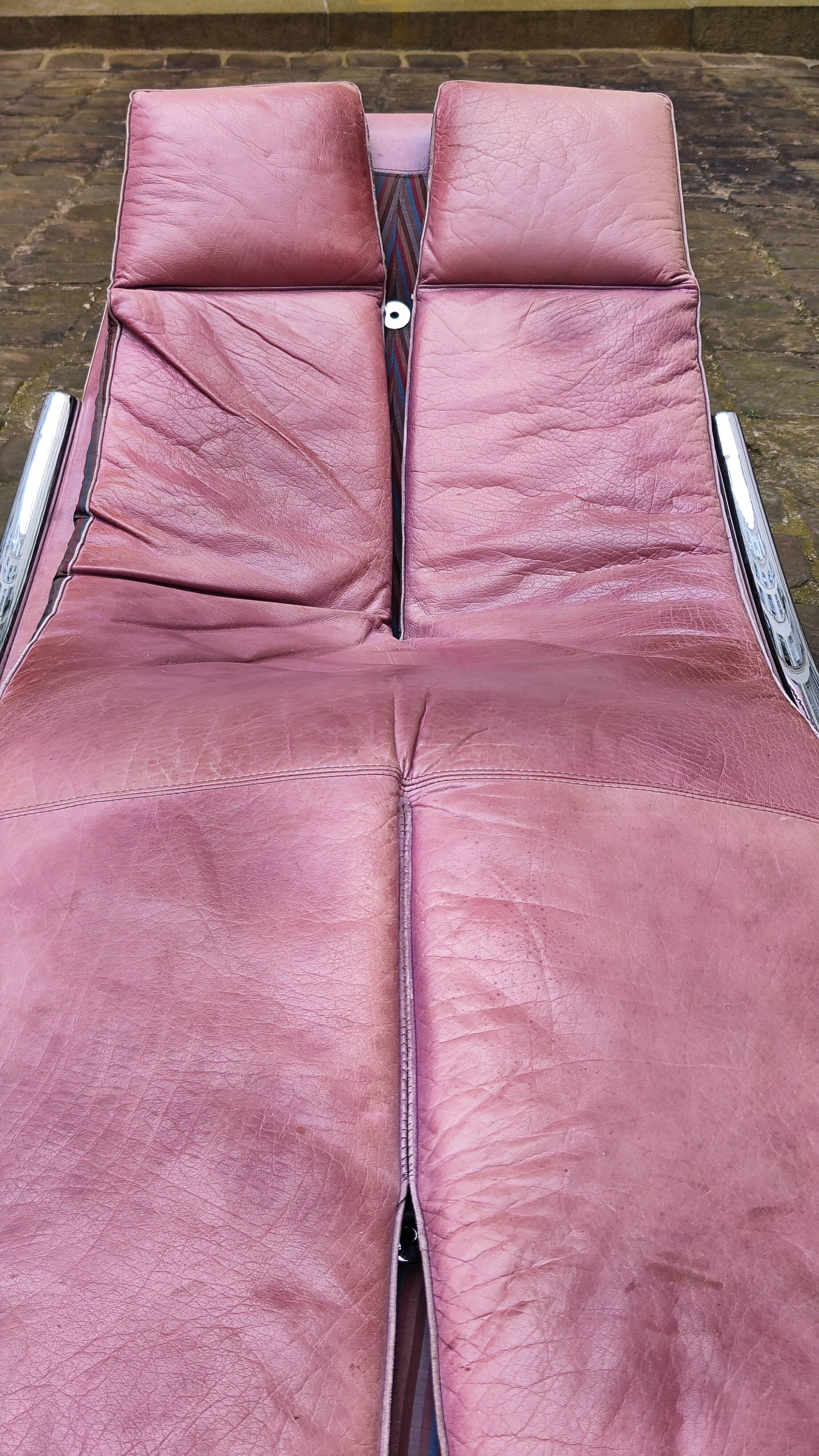 Leather armchair from the Giovanni Offredi years, Saporiti, 1970/80, Italy