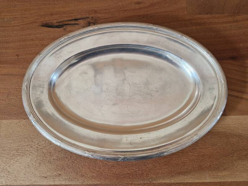 Christofle - Oval serving platter model Crossed Ribbons in silver-plated metal