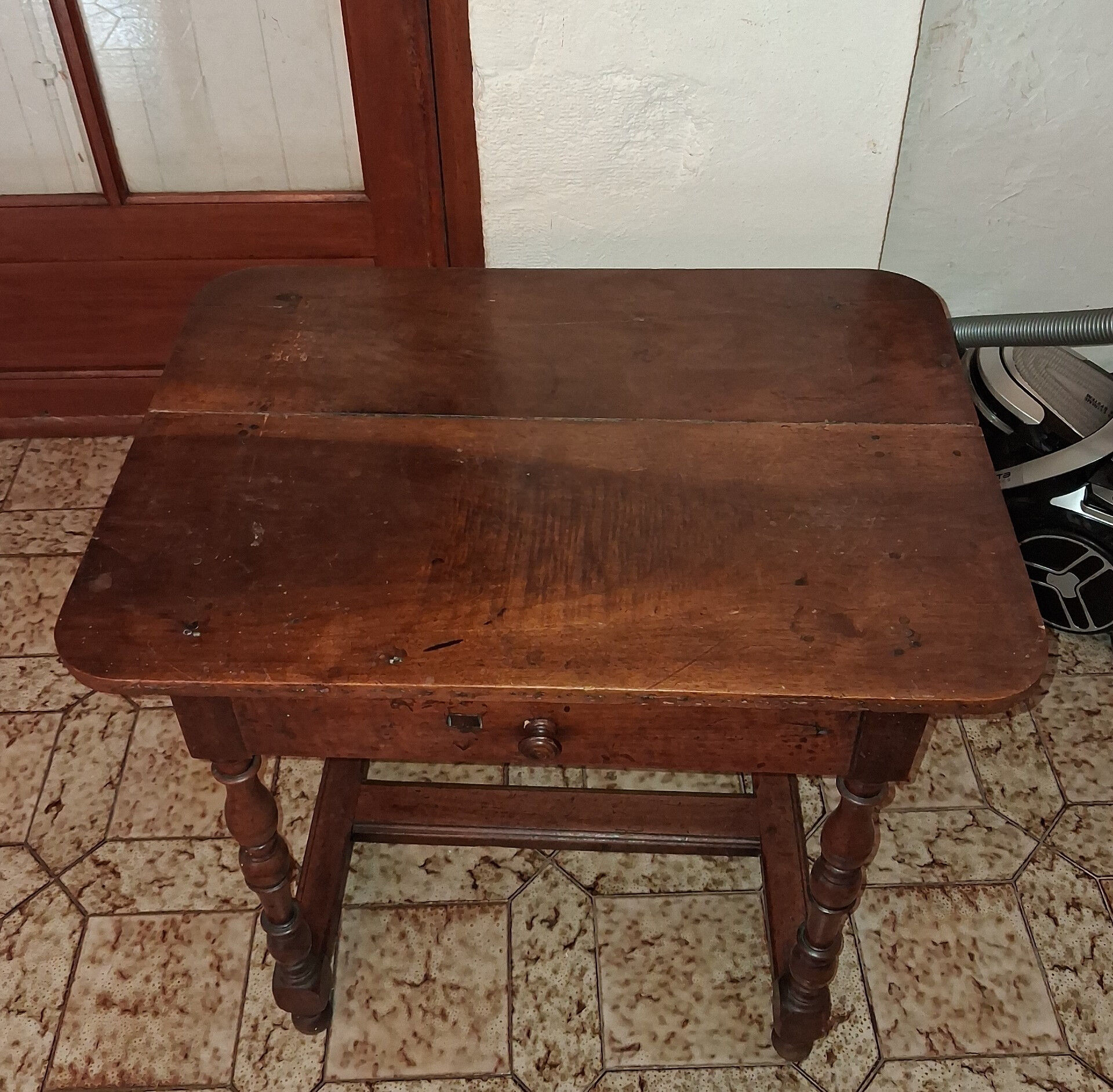 Cabaret Table in Solid Walnut from the Louis XIII Period